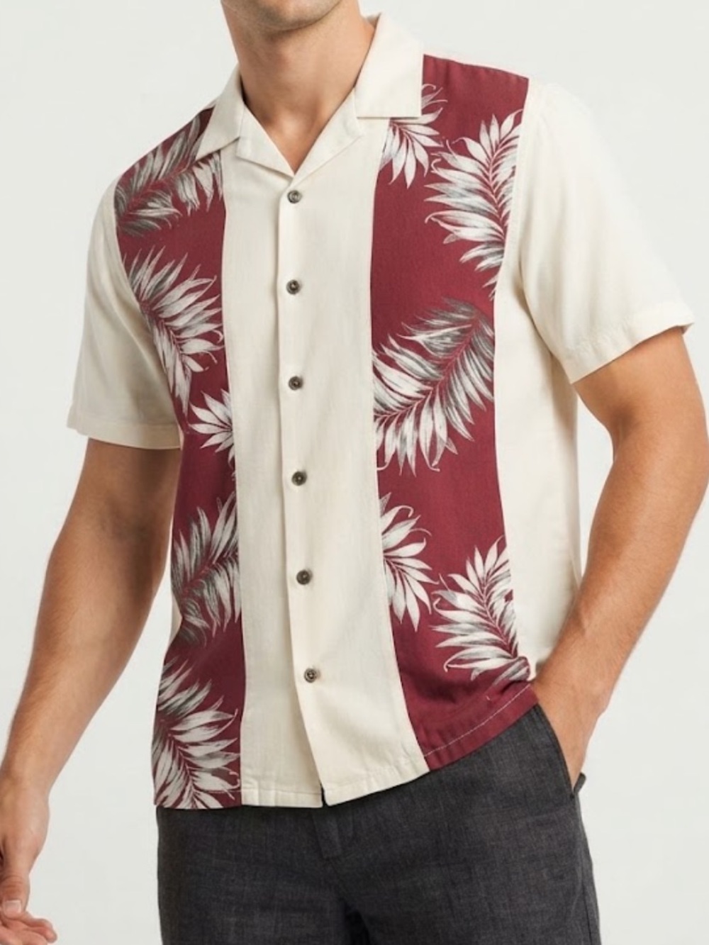 Vintage Men’s Vintage Silk Short-Sleeve Button-Down Shirt Cream Burgundy Large